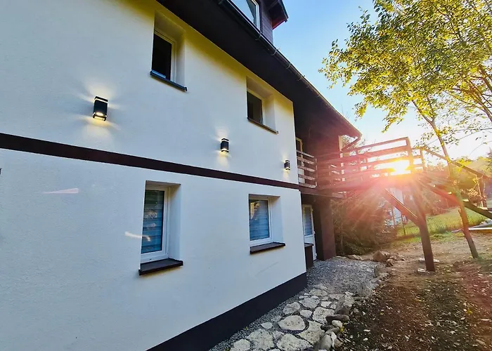 Apartamenty Willa Naskarpie Jacuzzi Sauna Basen