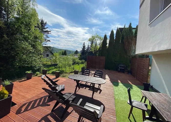 Apartamenty Willa Naskarpie Jacuzzi Sauna Basen
