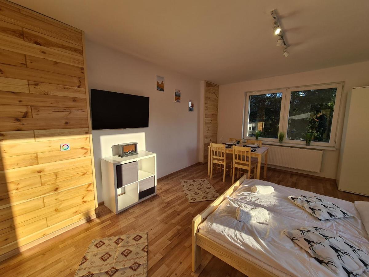Naskarpie Jacuzzi Sauna Basen Apartment