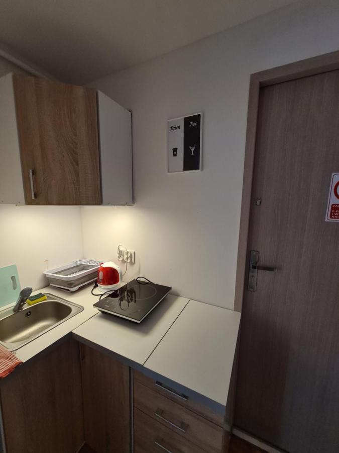 Apartment Naskarpie Jacuzzi Sauna Basen *